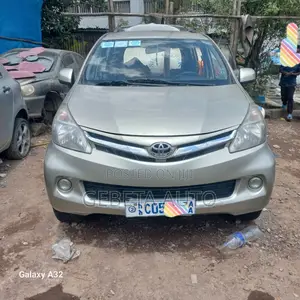 Toyota Avanza 2014