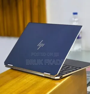New Laptop HP Spectre 14 16GB Intel Core i7 SSD 1T
