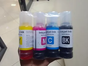 Ink Type: Dye-Based Ink Colors: Black, Cyan, Magenta, Yelow