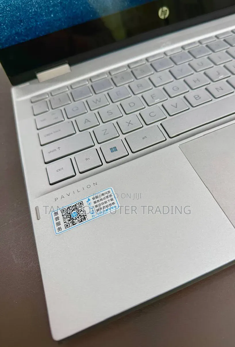 New Laptop HP Pavilion 14 x360 2-in-1 16GB Intel Core i5 SSD 512GB