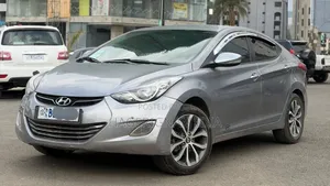 Hyundai Avante 2013 Silver