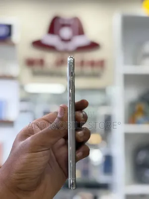 New Apple iPhone 11 Pro Max 256 GB White