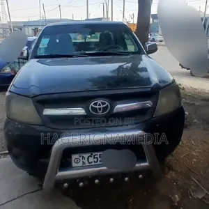 Toyota Hilux 2006 Black