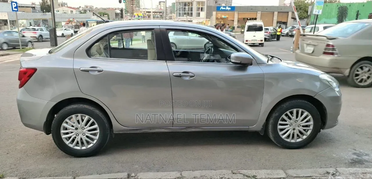 Suzuki Dzire 2021 Silver
