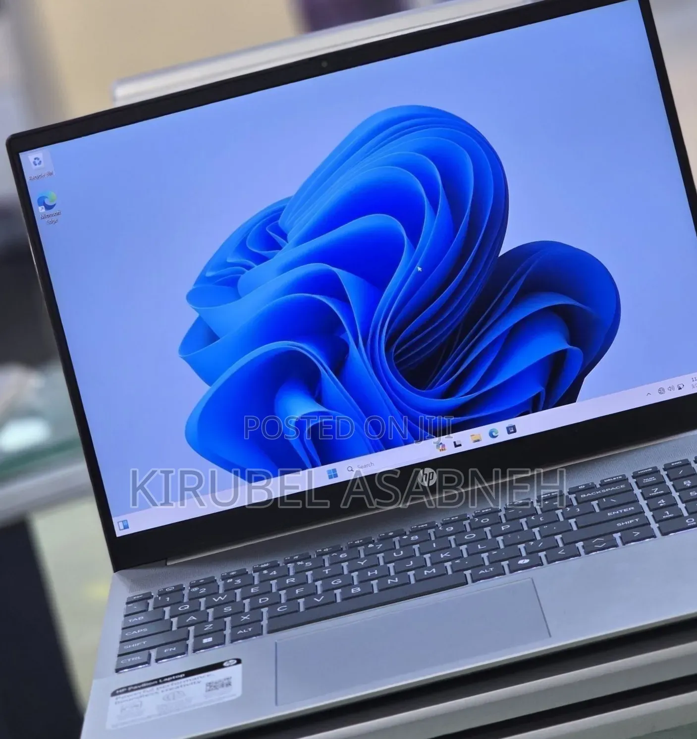 New Laptop HP Pavilion 15 8GB Intel Core Ultra 5 SSD 512GB
