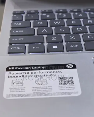 New Laptop HP Pavilion 15 8GB Intel Core Ultra 5 SSD 512GB