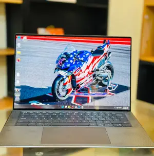 New Laptop Dell Precision 5560 16GB Intel Core i7 SSD 512GB