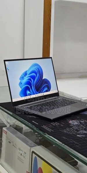 New Laptop HP ZBook 15 32GB Intel Core i7 SSD 512GB
