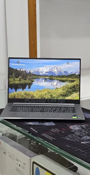 New Laptop HP ZBook 15 32GB Intel Core i7 SSD 512GB