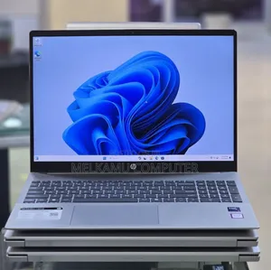 New Laptop HP Pavilion 15 8GB Intel Core Ultra 5 SSD 512GB