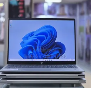 New Laptop HP Pavilion 15 8GB Intel Core Ultra 5 SSD 512GB