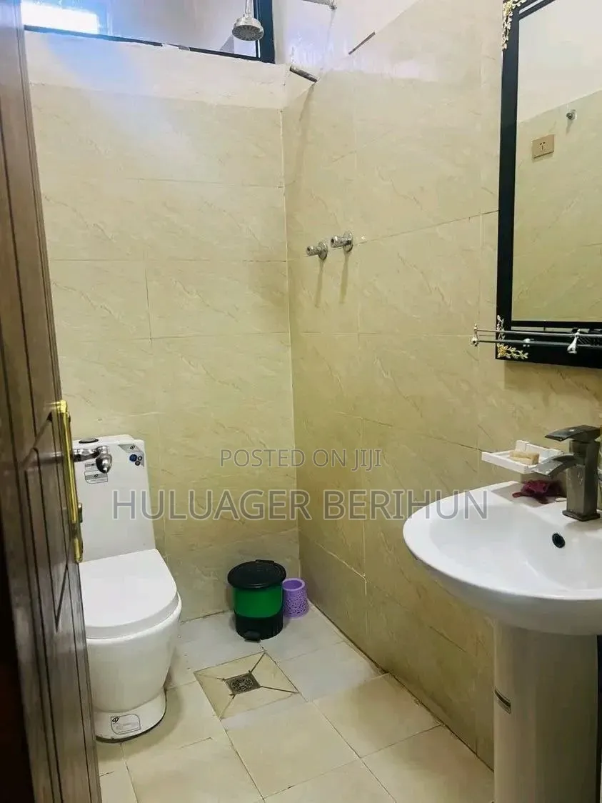 Furnished 3bdrm Villa in Bole for sale