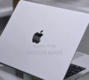 New Laptop Apple MacBook Pro 2025 M5 16GB Apple M5 Pro SSD 512GB