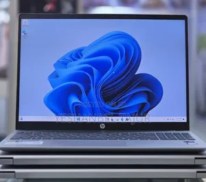 New Laptop HP Pavilion 15 8GB Intel Core Ultra 5 SSD 512GB