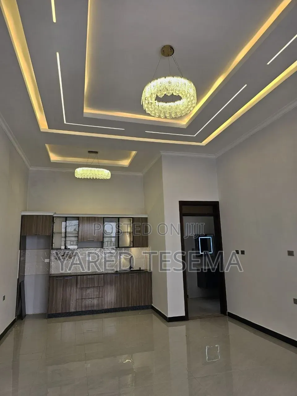 7bdrm House in Adisabeba, Bole for sale