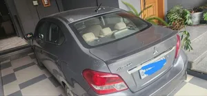 Mitsubishi Attrage 2022 Gray