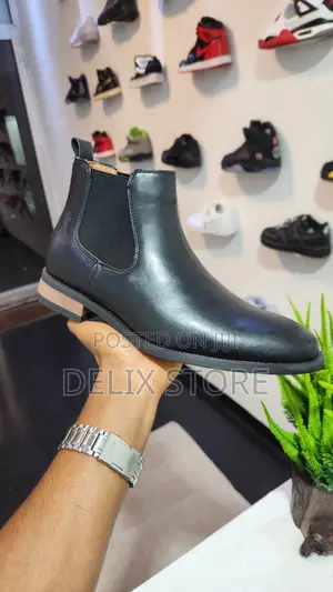 Chelsea Boots