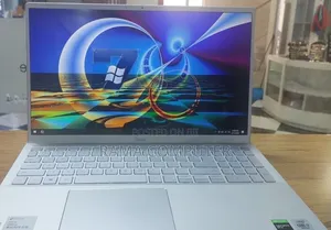New Laptop Dell Inspiron 15 16GB Intel Core i7 SSD 512GB