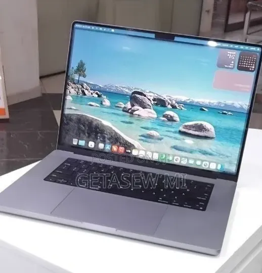 New Laptop Apple MacBook Pro 2021 M1 32GB Apple M1 Pro SSD 1T