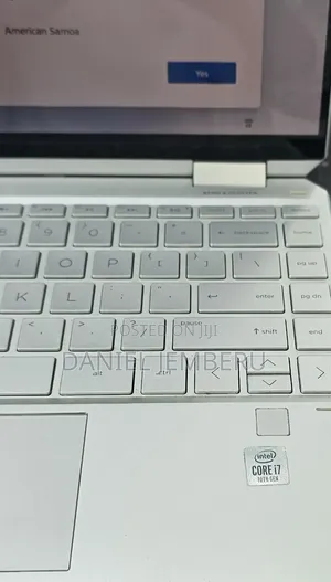 New Laptop HP Spectre X360 8GB Intel Core i7 SSD 512GB