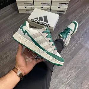 Adidas Wcard Adv U 'Green' Sneakers With a Cream Upper and Dark Green