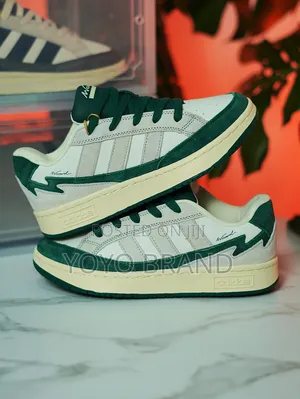 Adidas Wcard Adv U 'Green' Sneakers With a Cream Upper and Dark Green
