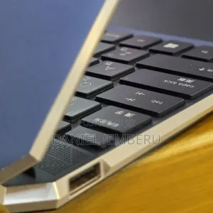 New Laptop HP Spectre X360 16GB Intel Core i7 SSD 1T