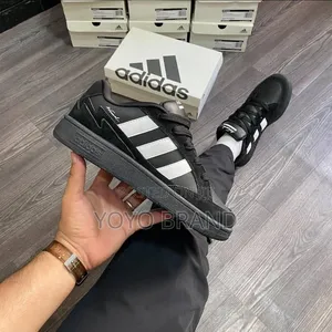 Adidas Wcard Adv U 'Black Sneakers