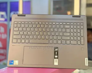 New Laptop Lenovo Yoga 7i 16GB Intel Core i7 SSD 512GB
