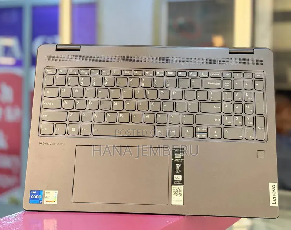 New Laptop Lenovo Yoga 7i 16GB Intel Core i7 SSD 512GB
