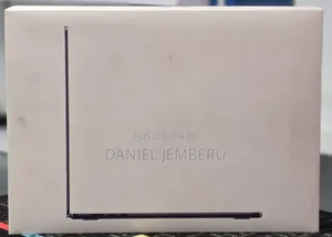 New Laptop Apple MacBook Air 16GB Apple M4 Max SSD 256GB