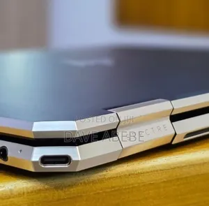 New Laptop HP Spectre 16GB Intel Core i7 SSD 1T