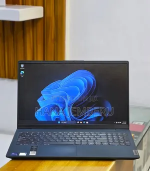 New Laptop Lenovo Ideapad 3 12GB Intel Core i7 SSD 512GB