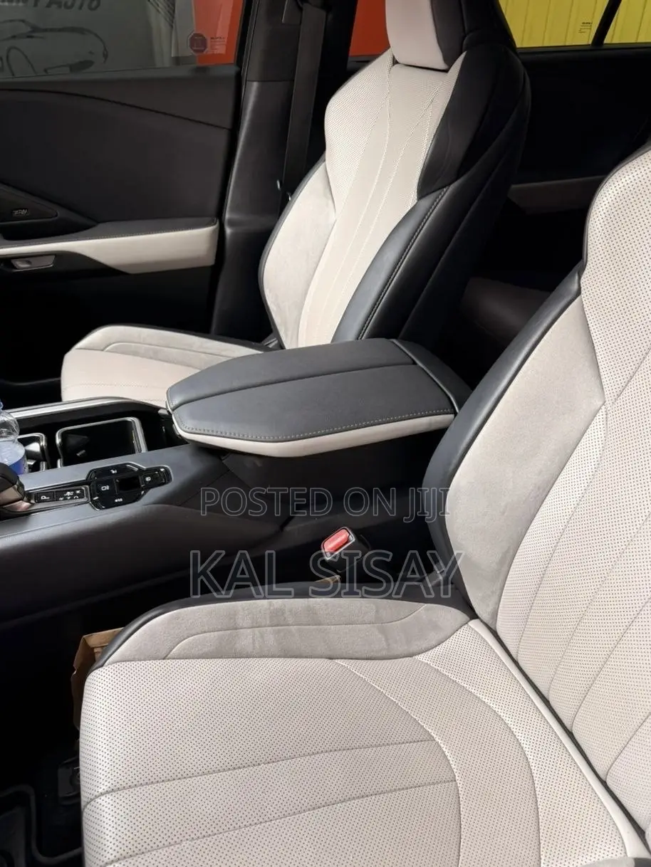 Lexus TX TX 500h AWD 2024 Black