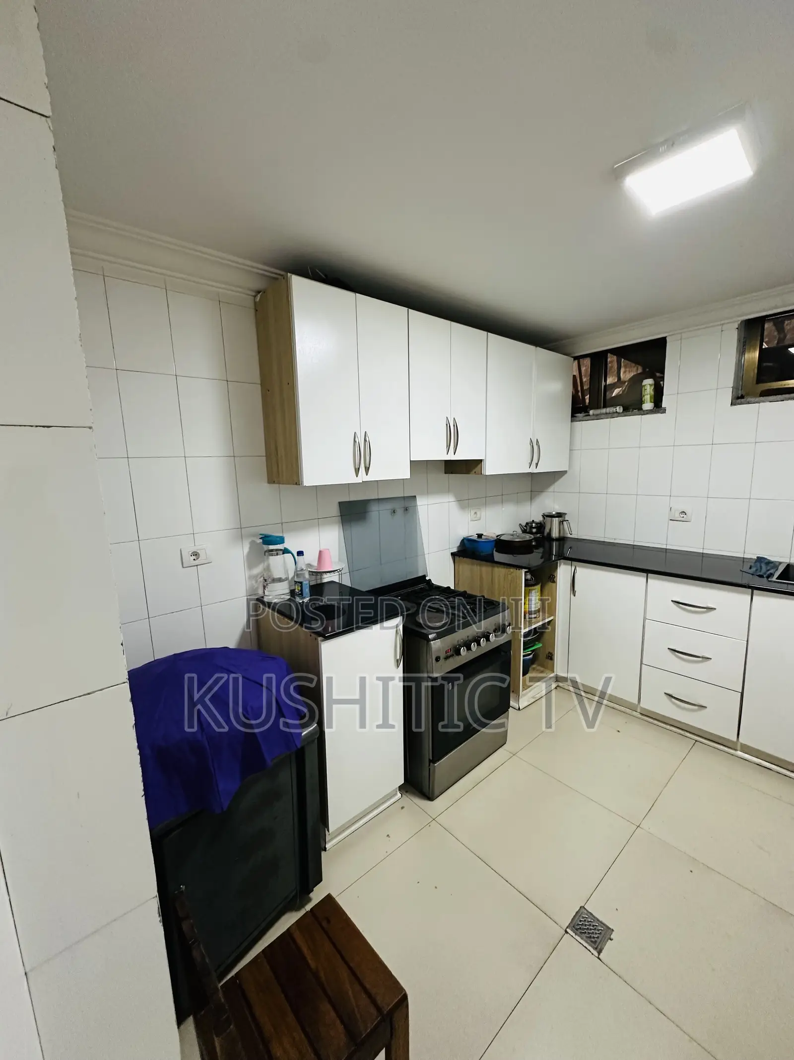 Furnished 10bdrm House in Bole for rent