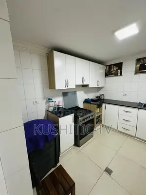 Furnished 10bdrm House in Bole for rent