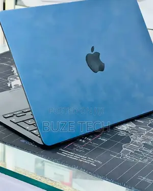 New Laptop Apple MacBook Air 2022 M2 16GB Apple M2 SSD 512GB