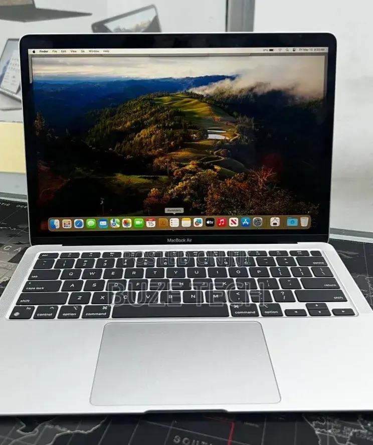 New Laptop Apple MacBook Air 2020 M1 16GB Apple M1 SSD 512GB