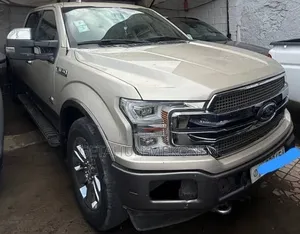 Ford F-150 2017 Gold