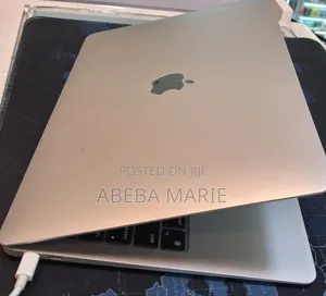 New Laptop Apple MacBook Air 2020 M1 16GB Apple M1 SSD 256GB
