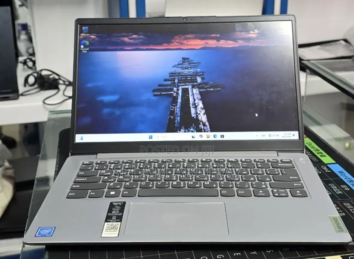 New Laptop Lenovo Ideapad 3 4GB Intel Celeron SSD 128GB