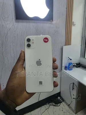 New Apple iPhone 11 64 GB White