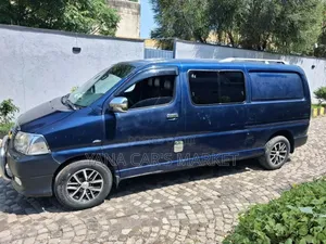 Toyota HiAce 2008 Silver
