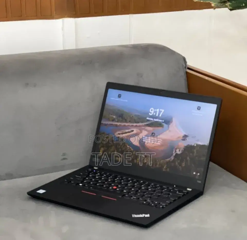 New Laptop Lenovo ThinkPad T490s 16GB Intel Core i7 SSD 256GB