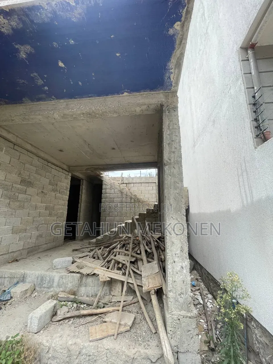 ለሽያጭ የቀረበ ለትርፍ የሚሆን አስቸኳይ G+3 Plan /መጨመር ሰይችላል 140 ካሬ አዲስ