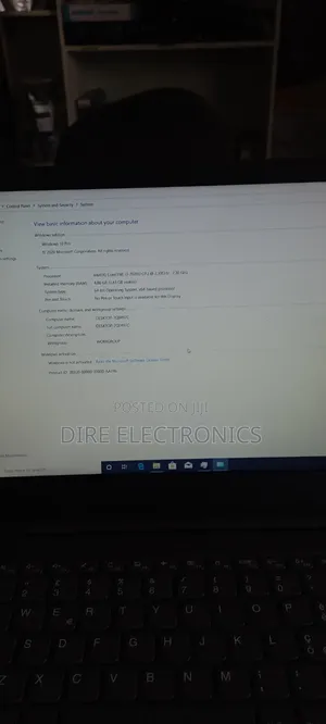 Laptop Lenovo 4GB Intel Core i3 HDD 1T