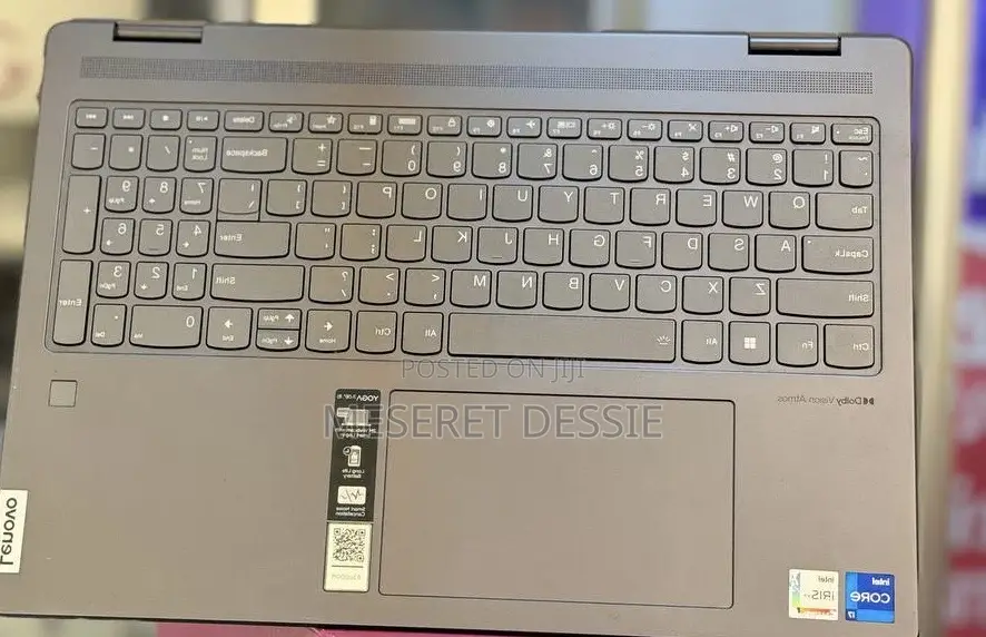 New Laptop Lenovo Yoga 7i 16GB Intel Core i7 SSD 512GB