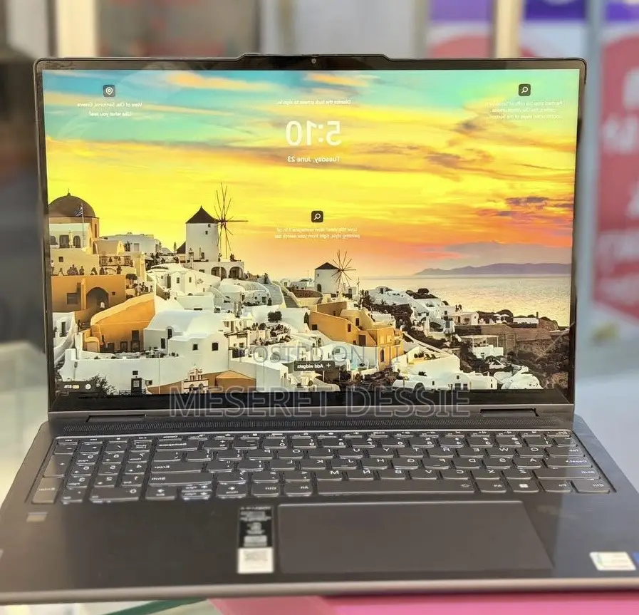 New Laptop Lenovo Yoga 7i 16GB Intel Core i7 SSD 512GB