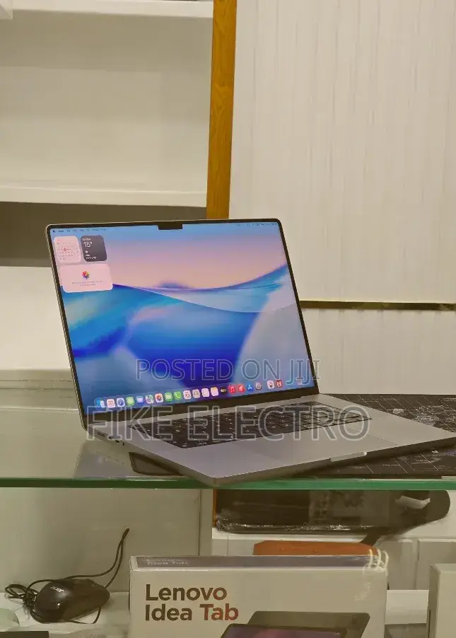 New Laptop Apple MacBook Pro 2021 M1 Max 32GB Apple M1 Max SSD 1T