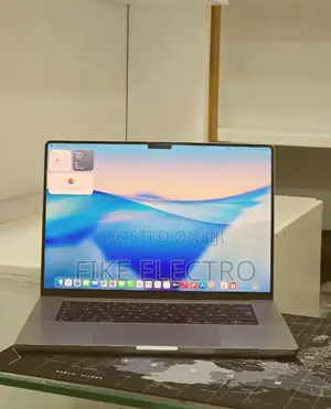New Laptop Apple MacBook Pro 2021 M1 Max 32GB Apple M1 Max SSD 1T